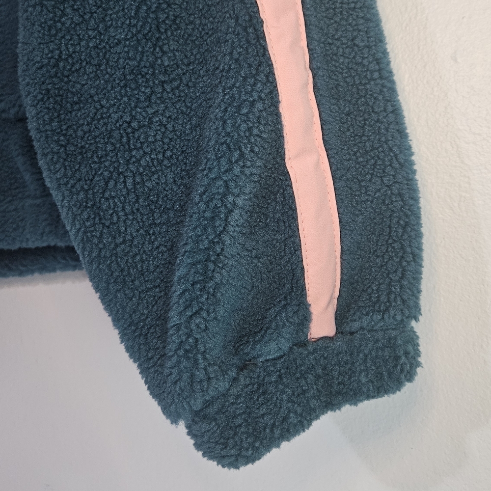 Puma Women's Teddy Jacket in Dark Teal and Light Pink - Picture 8 of 14
